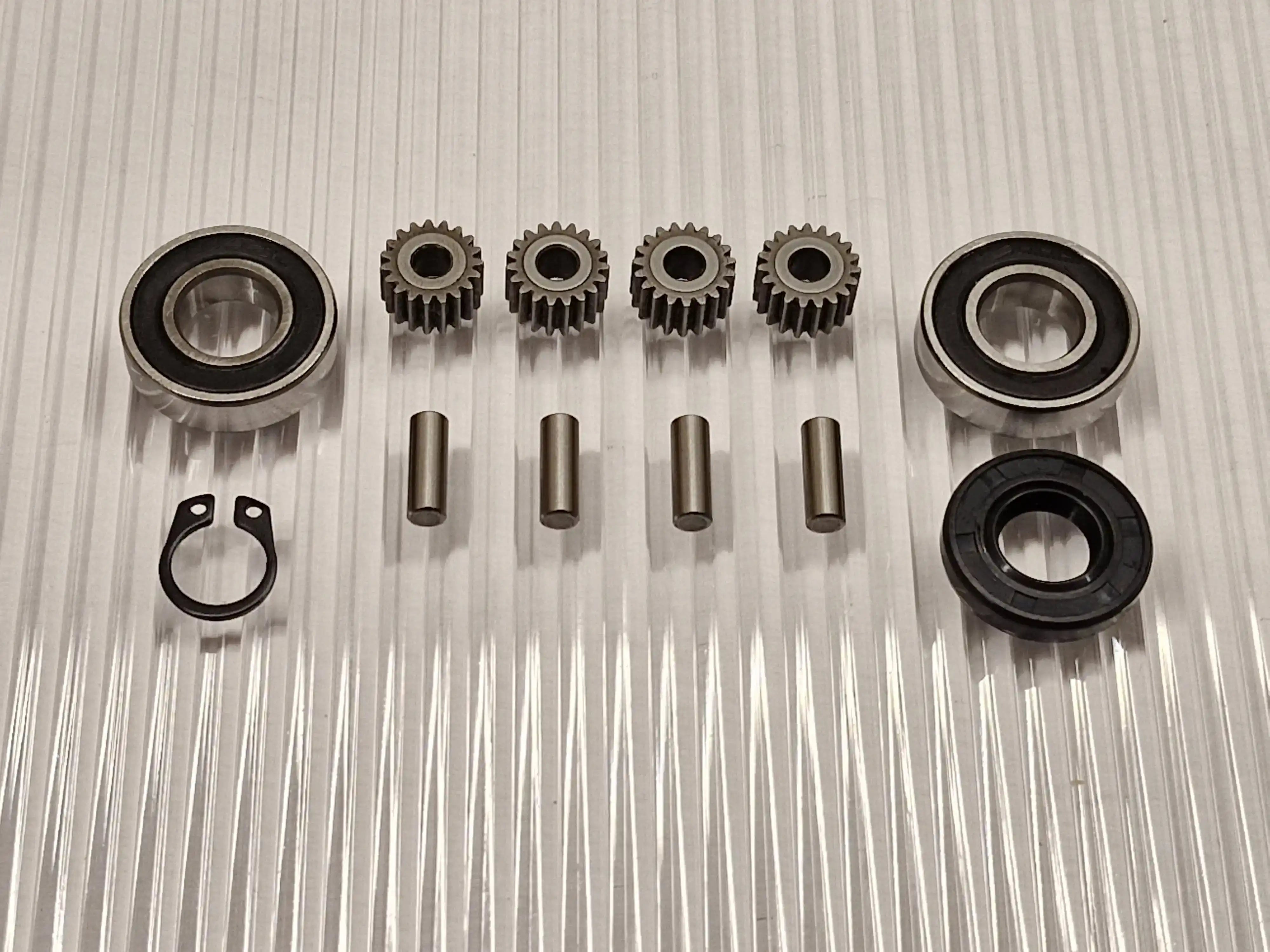 Reparatieset voor wielmotor Honda Miimo 300 310 500 520 met nieuwe stalen middentandwielen, lagers en afdichtingen.