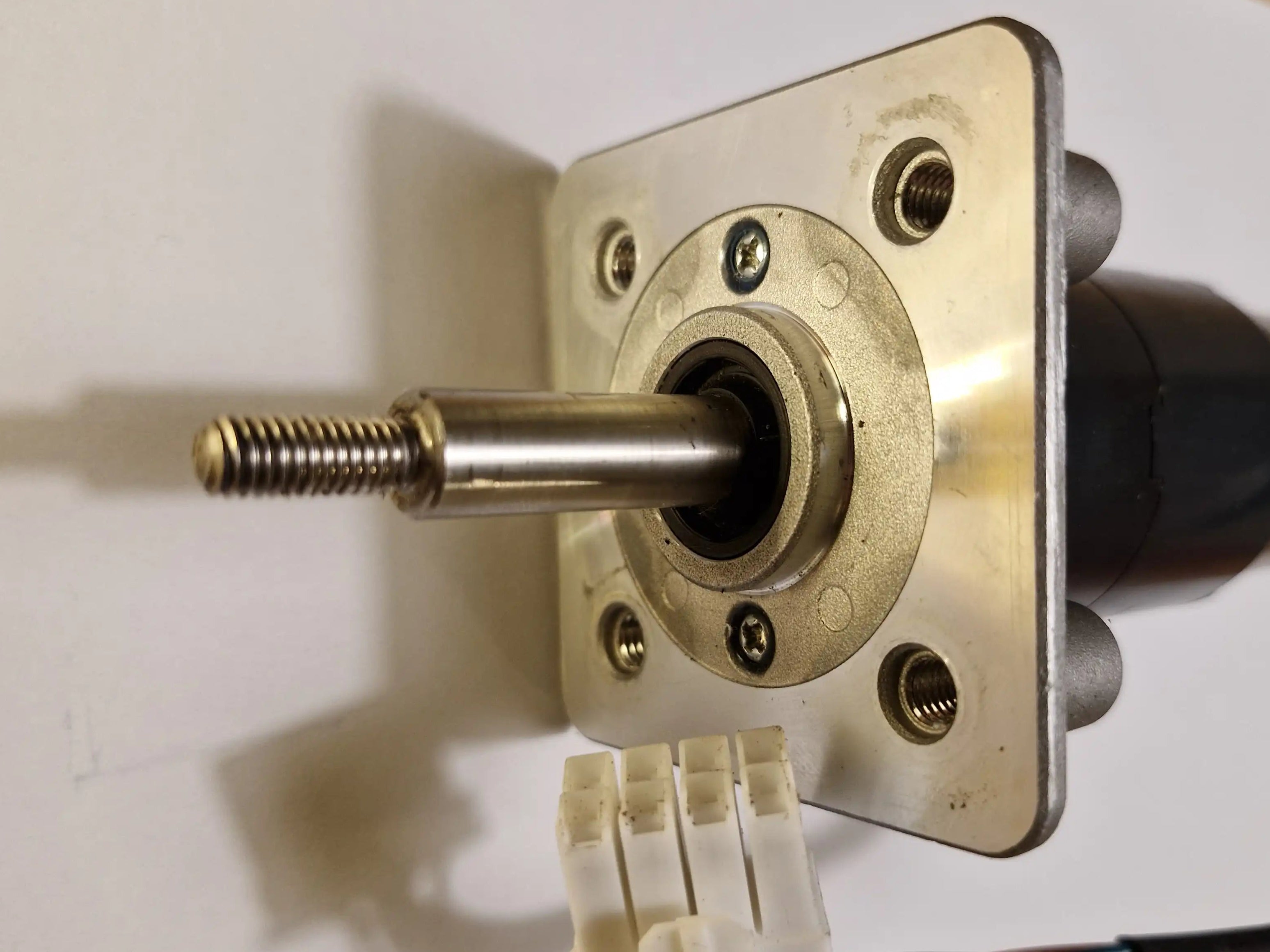 Honda Miimo wielmotor gerepareerd met nieuwe tandwielen.