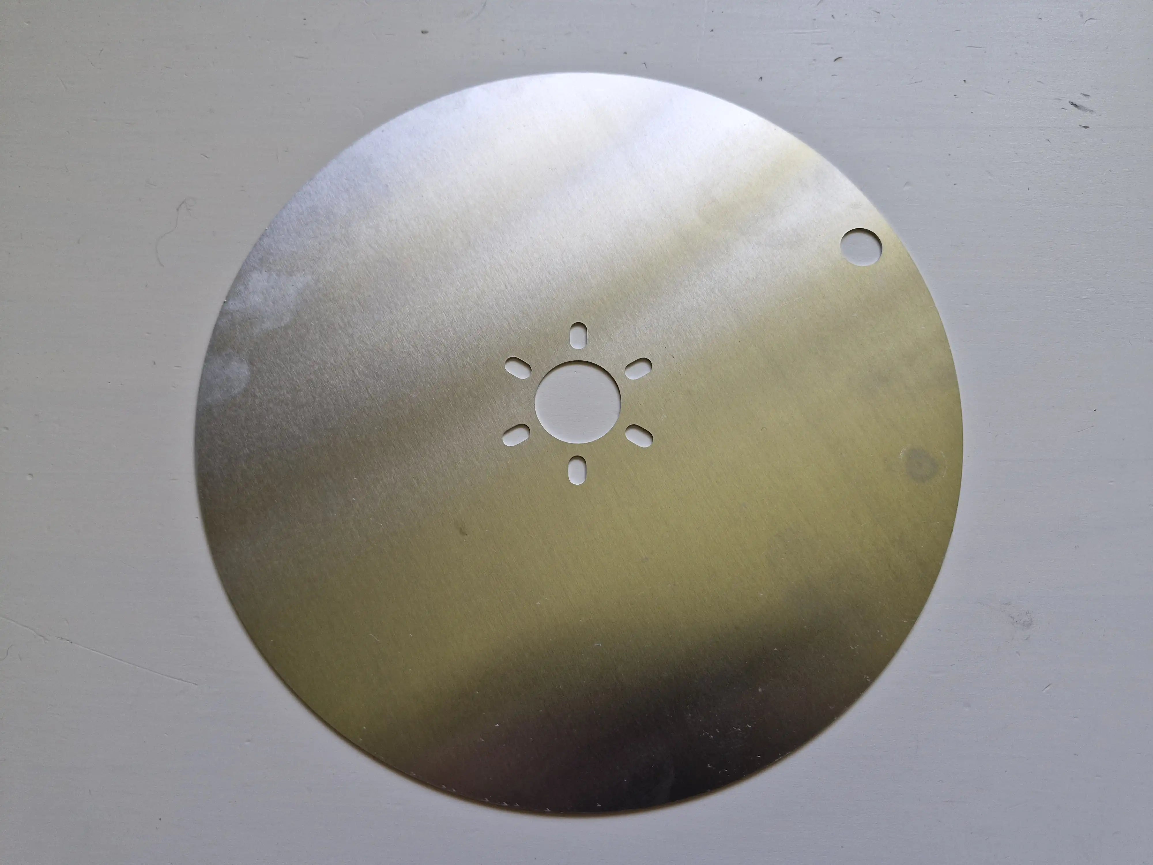 Skidplate voor grotere Husqvarna Automower